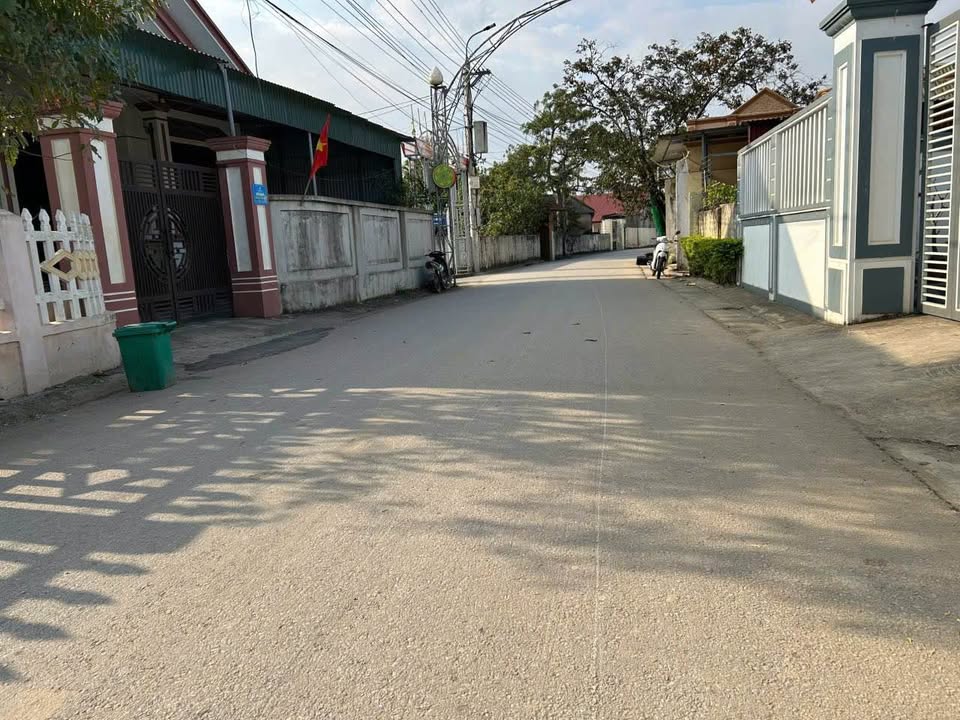 Đất nền mặt tiền 6m tại Phường Đông Tiến, 124m² - Cơ hội đầu tư hấp dẫn!