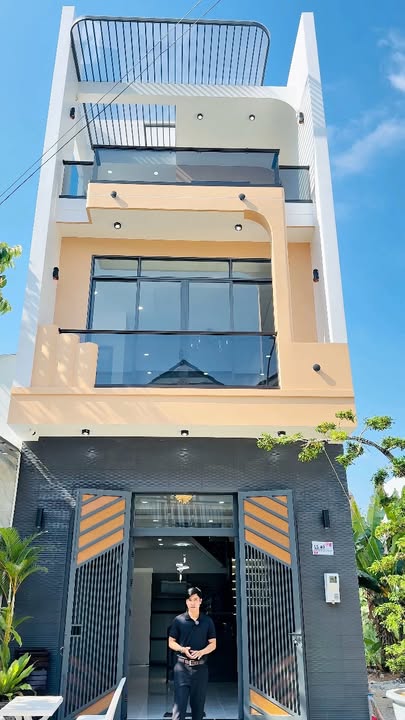 Nhà 1 trệt 2 lầu đẹp tại KDC Văn Hóa Tây Đô, Cần Thơ - Giá 4.9 tỷ