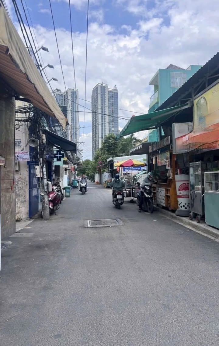 Nhà phố EcoGreen Quận 7 621m² giá 8 tỷ - Đầu tư sinh lời ổn định!