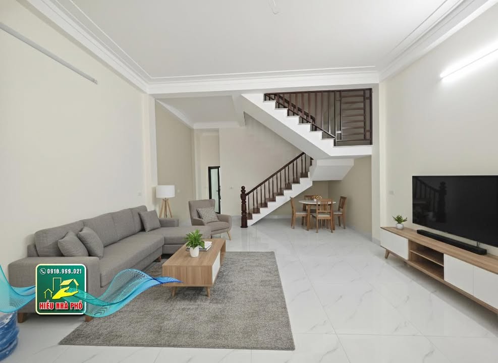 Nhà 2 tầng mới xây Phường Dĩnh Kế 62m² giá 3 tỷ - Vị trí đắc địa, sẵn sàng vào ở!