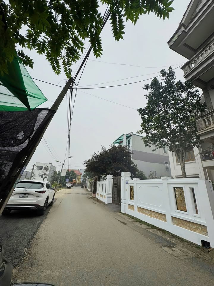 Nhà 3 tầng Tân Dân 134m² giá 6 tỷ - Vị trí đắc địa trung tâm Việt Trì!