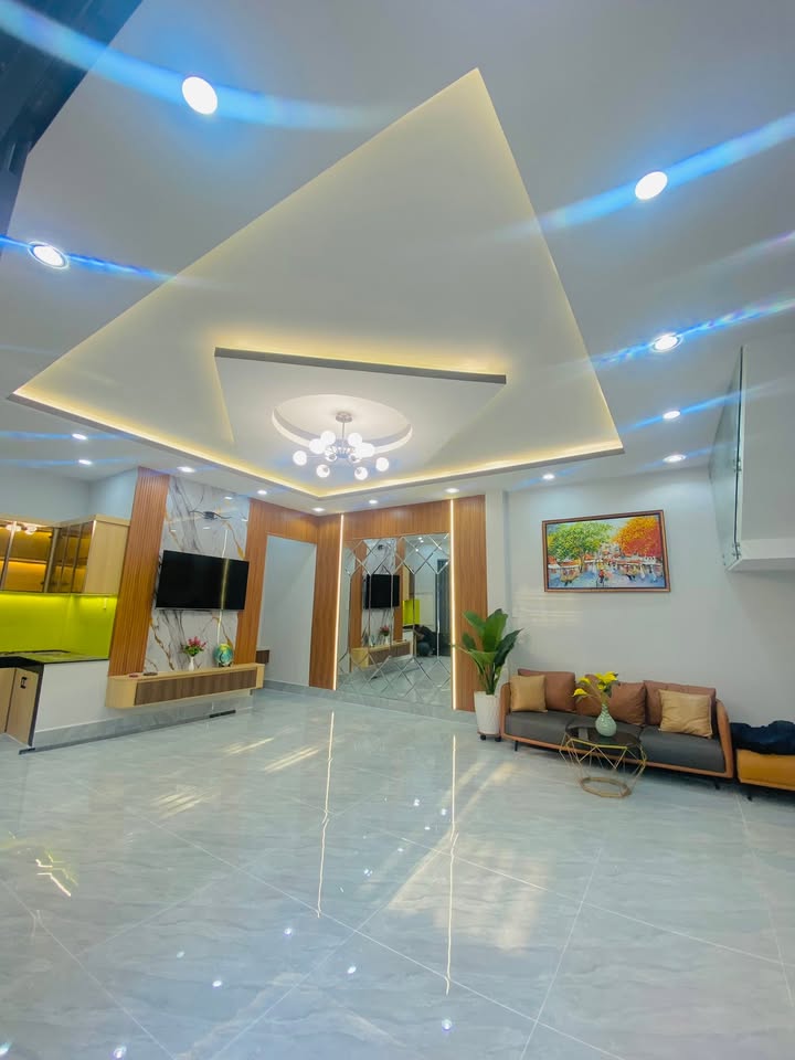 Nhà mới Tỉnh Lộ 10, Quận Bình Tân, 60m², giá 4.78 tỷ - Sát Aeon Mall!