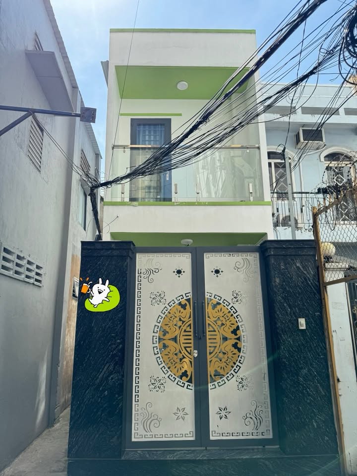 Nhà phố đường Nguyễn Trọng Tuyển, Phú Nhuận 60m² giá 7.5 tỷ - Lô góc thoáng mát!