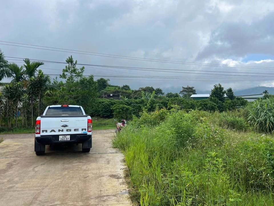 Bán Nhà Mặt Tiền 2 Mặt Đường B'lao, Bảo Lộc - 110m² Giá 4.2 Tỷ