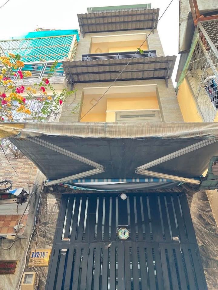 Nhà phố 39m² tại Ni Sư Huỳnh Liên, Tân Bình - Giá 5.3 tỷ, Sẵn sàng vào ở!