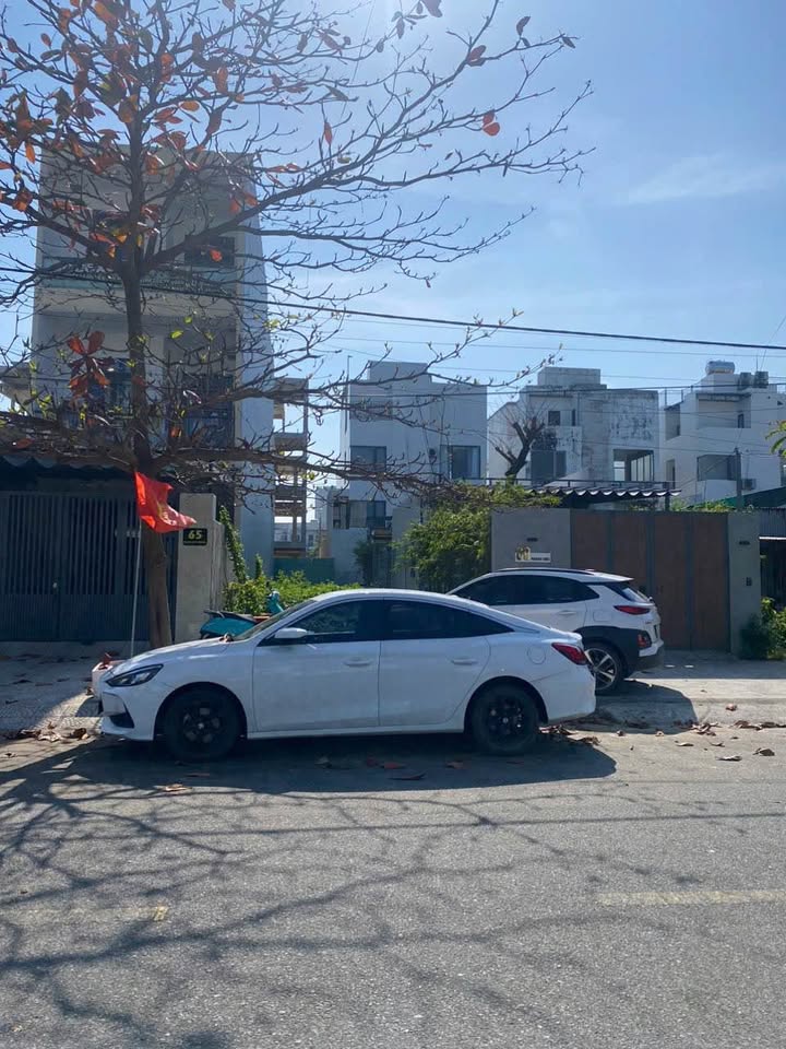 Đất nền Phạm Huy Thông, Nại Hiên Đông, Đà Nẵng 156m² giá 13.2 tỷ - Vị trí đẹp, thuận lợi kinh doanh!