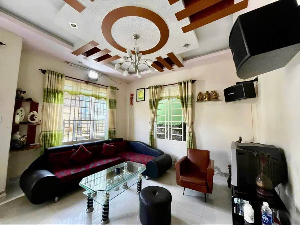 Nhà phố đường ô tô Phạm Hồng Thái 100m² giá 4.5 tỷ - Đầu tư sinh lời hấp dẫn!