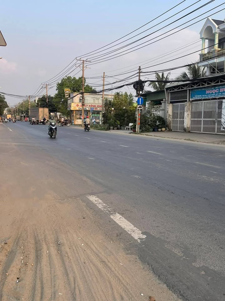 Nhà mặt tiền Dương Công Khi, xã Tân Hiệp, 95m² giá 5.8 tỷ - Đầu tư sinh lời ngay!