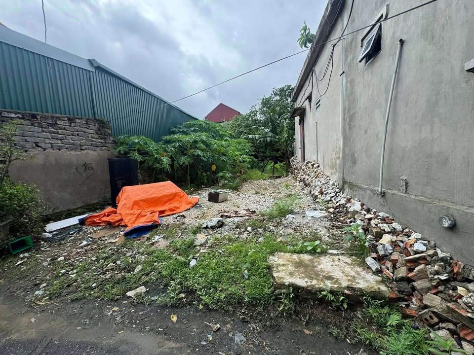 Đất nền Ninh Hòa 40m² giá 1 tỷ - Mặt tiền rộng, ô tô vào tận cửa!