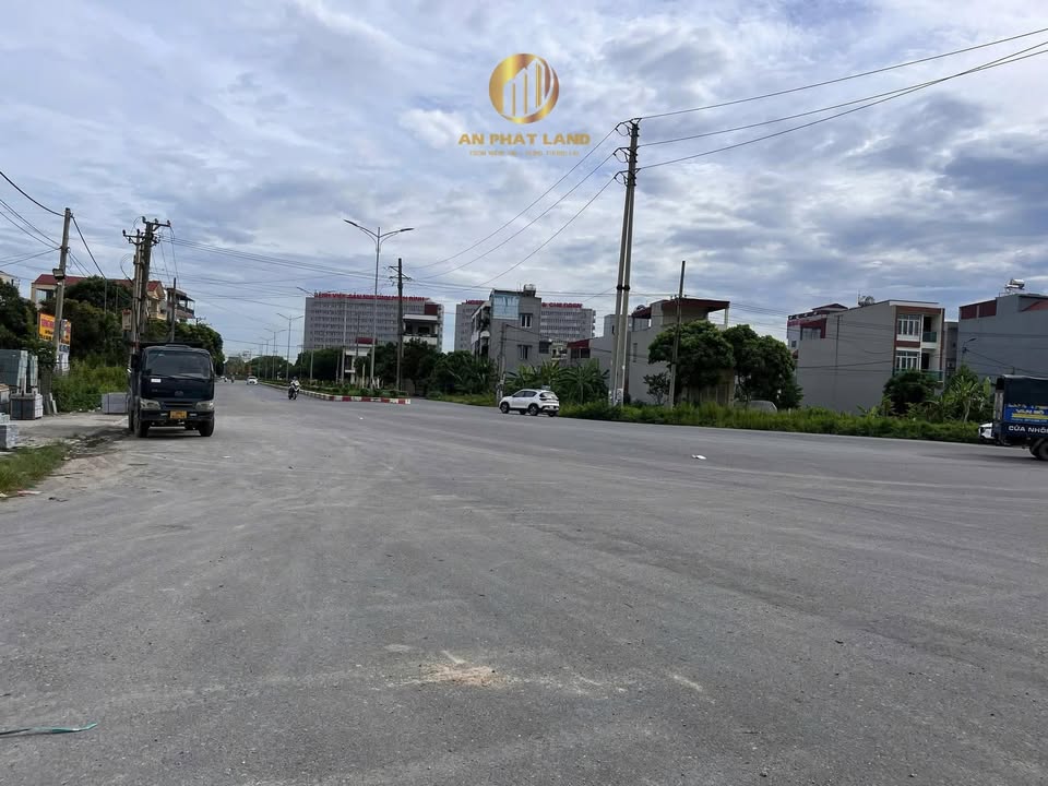 Lô đất 90m² tại ngõ 352 đường Lê Thái Tổ, Phường Nam Thành - Giá chỉ 3 tỷ VND, bán nhanh trước Tết!