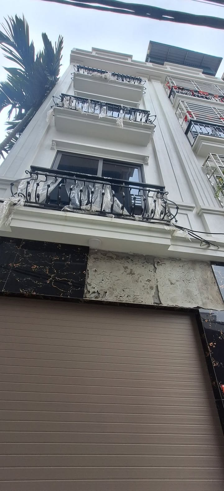 Nhà 5 tầng Huyện Hoài Đức 36m² giá 5 tỷ - Sẵn sàng vào ở!