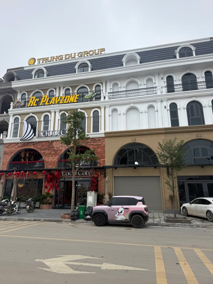 Nhà cho thuê khu đô thị Âu Cơ - 5 tầng đẹp, giá tốt, vị trí trung tâm!