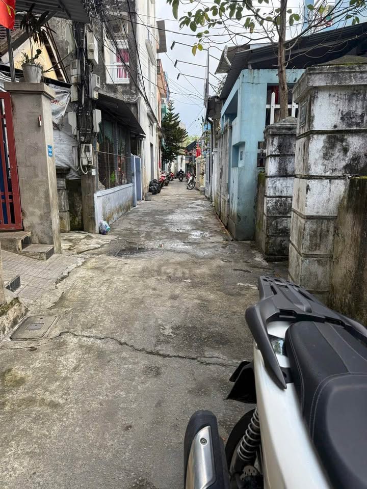 Nhà cấp 4 kiệt 3m Nguyễn Huệ 77m² giá 1.9 tỷ - Cơ hội sở hữu tuyệt vời!