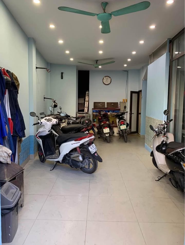 Phòng cho thuê khép kín tại Văn Miếu - Quốc Tử Giám 30m² giá 3,5 triệu - Nội thất đầy đủ