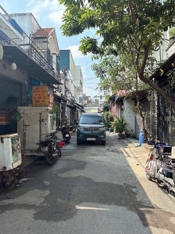 Nhà 2 tầng Lê Văn Quới, Bình Tân 66.5m² giá 3 tỷ - Sổ hồng riêng!