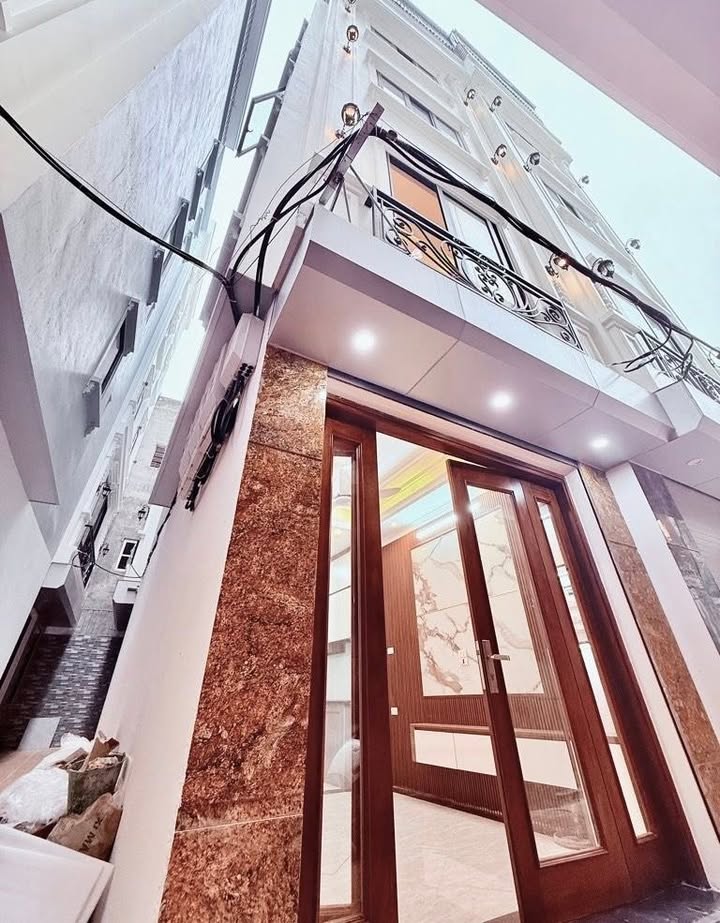 Nhà riêng Xuân Đỉnh 35m² giá 8.x tỷ - Chính chủ, sẵn sàng vào ở ngay!