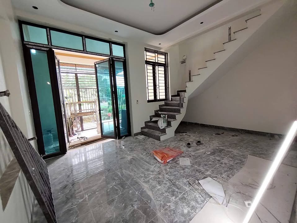 Nhà 2 tầng đường Tân Thịnh 94m² giá 2 tỷ - Chính chủ bán gấp!