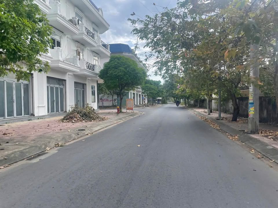 Nhà mặt tiền hẻm thông Phú Khương, Bến Tre 105m² giá 850 triệu - Cơ hội đầu tư lý tưởng!