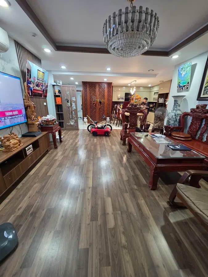 Căn hộ Goldmark City Phú Diễn 152m² giá 13 tỷ - Full nội thất sang trọng!