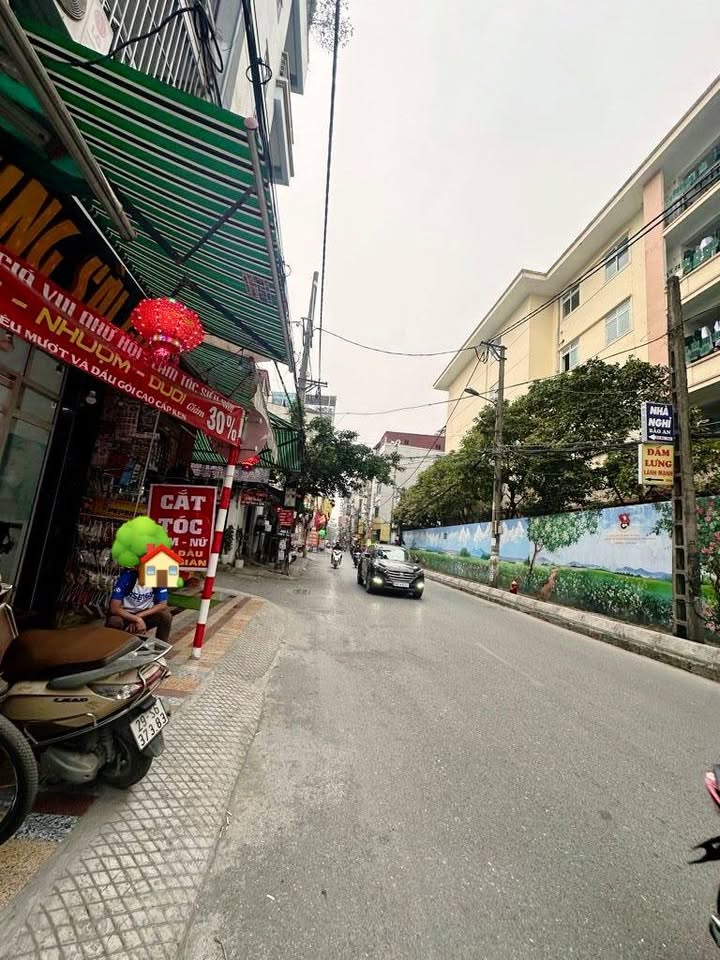 Mặt phố Xa La, Quận Hà Đông, 50m² giá nhỉnh 1 tỷ - Cơ hội đầu tư sinh lời!