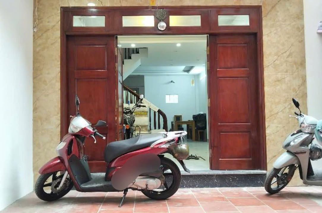 Nhà 5 tầng Đàm Quang Trung 50m² giá 6 tỷ - Sẵn sàng vào ở ngay!