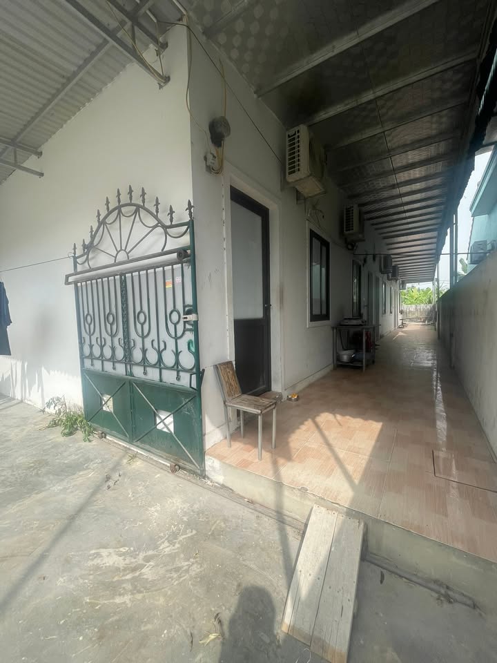 Dãy trọ Thị Trấn Yên Thành 200m² giá 1.96 tỷ - Đầu tư sinh lời ngay!