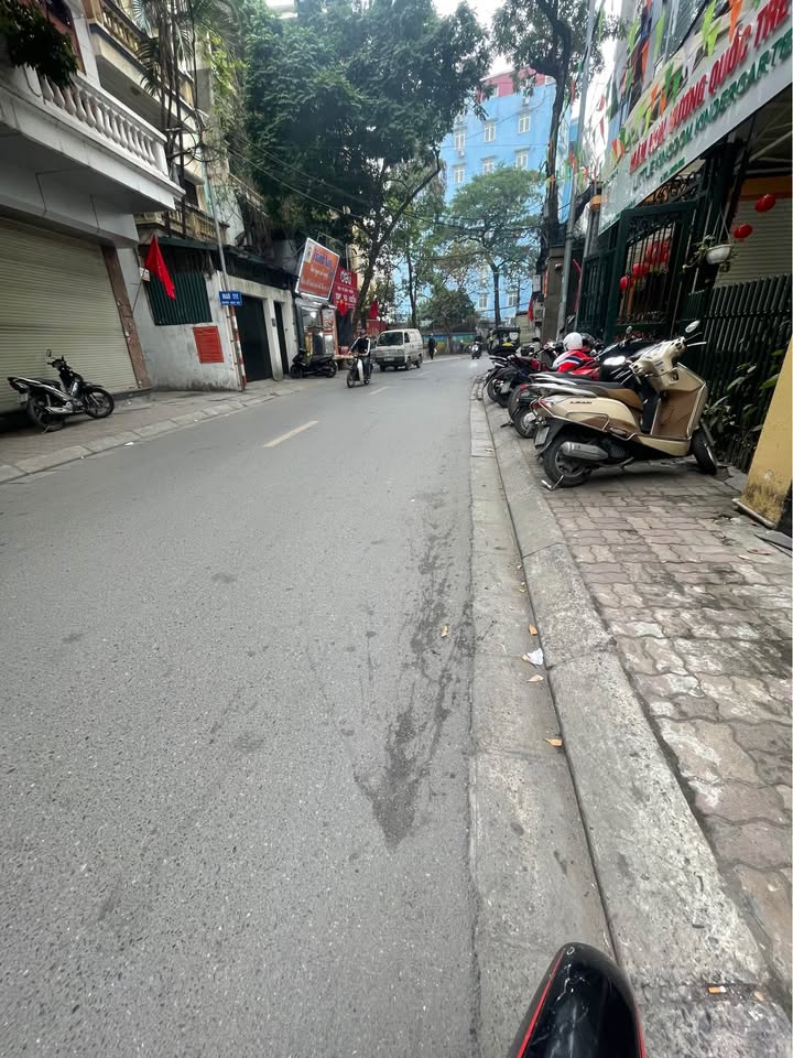 Nhà phố Trần Khát Chân, Quận Hai Bà Trưng 78m² giá thỏa thuận - Đầu tư sinh lời!