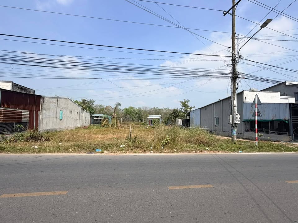 Đất mặt tiền Hương Lộ 1, Tây Ninh, 420m² - Cơ hội đầu tư vàng!