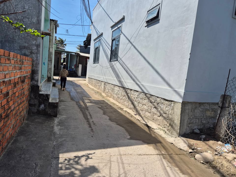 Đất biển Làng Chài Vịnh Hòa, Phú Yên 165m² giá 990 triệu - Cách biển chỉ 150m!