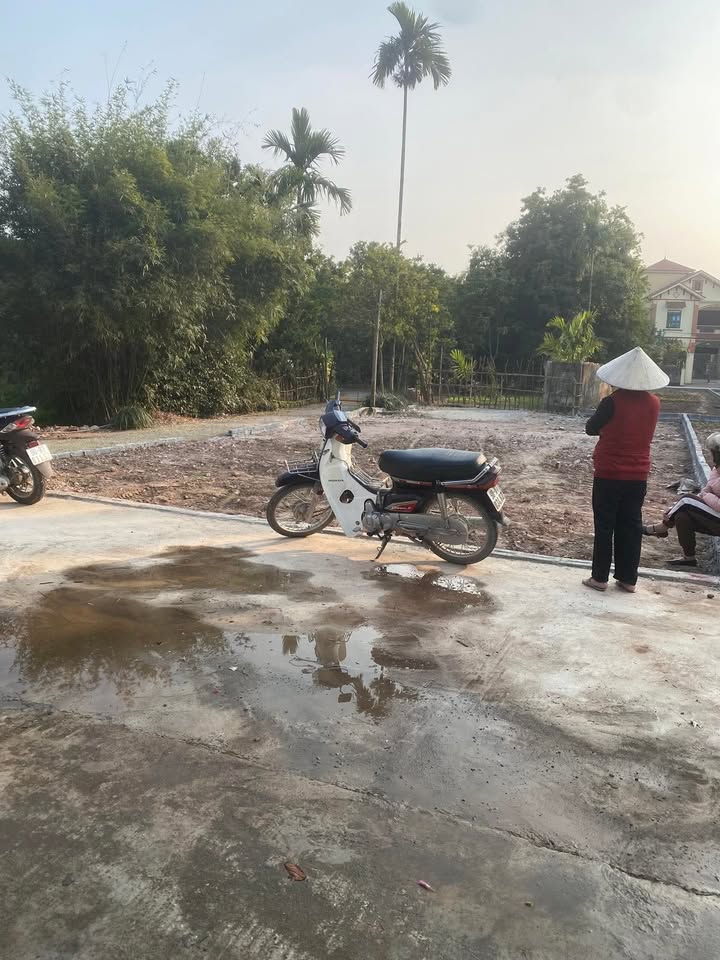 Đất nền thôn 2, Xã Chính Lý, Huyện Lý Nhân, 170m² - Tiện ích xung quanh ngập tràn!