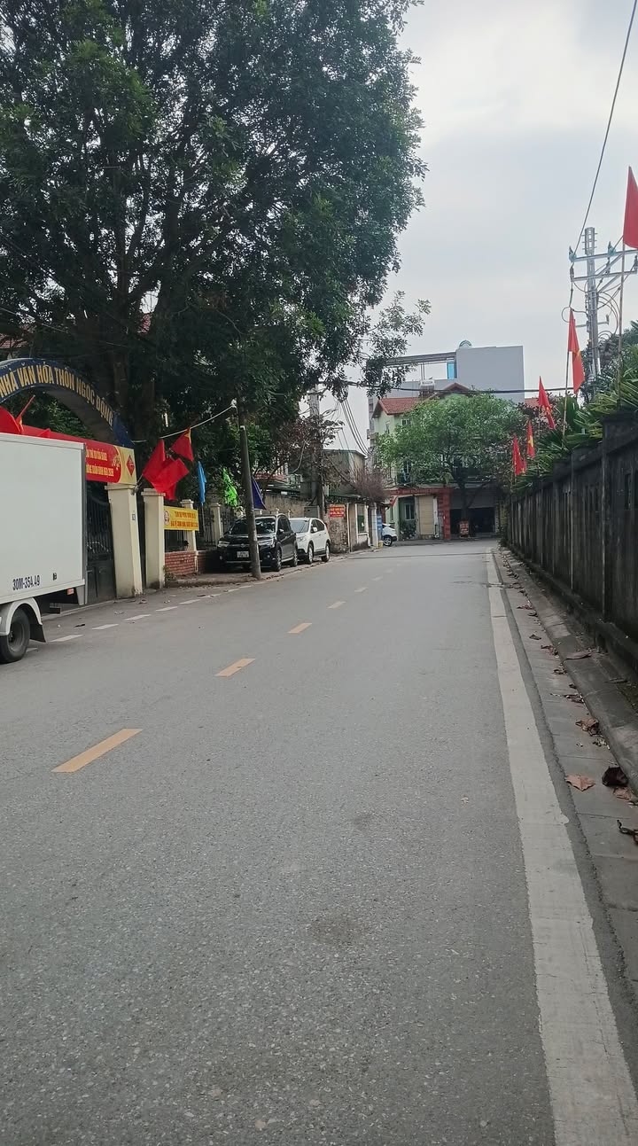 Đất thổ cư thôn Ngọc Động 56m² giá 4 tỷ - Sổ đỏ chính chủ, gần chợ và trường học!