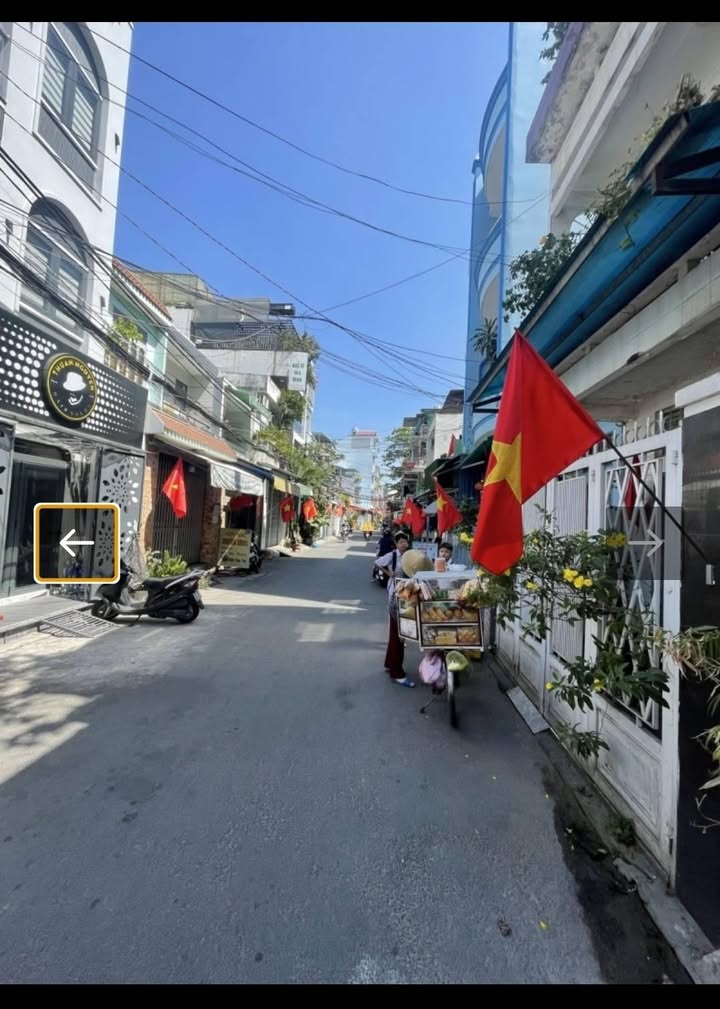 Nhà đẹp hẻm xe hơi Tân Bình 54m² giá 7.8 tỷ - Kinh doanh sầm uất!