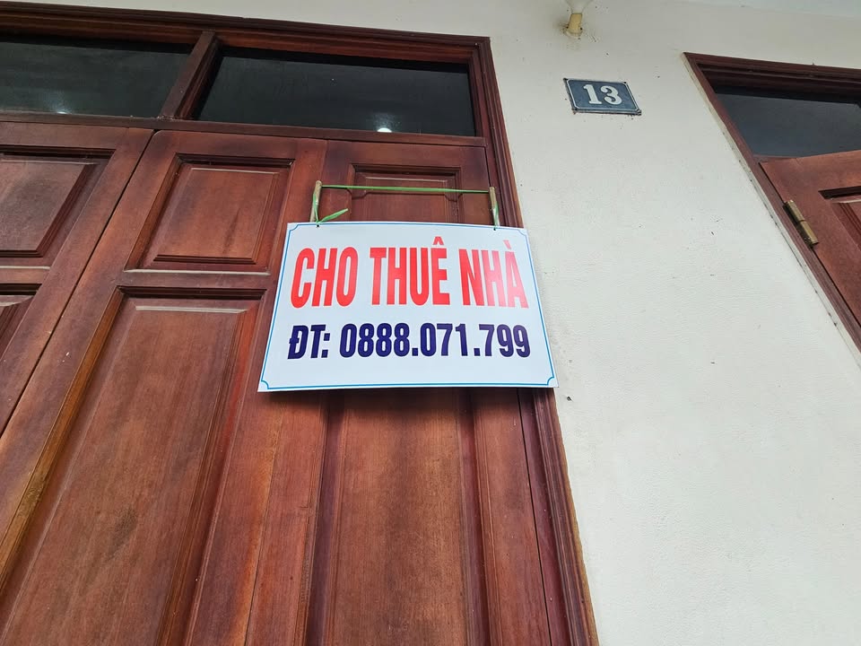 Nhà cho thuê 4 phòng ngủ tại Trần Bình Trọng, Hòa Bình - Sẵn sàng vào ở ngay!