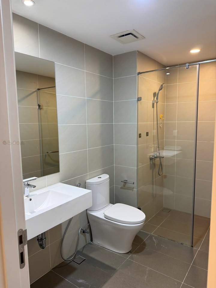 Căn hộ Kosmo Bắc Từ Liêm 118m² giá 14.5 tỷ - Full nội thất sang trọng!