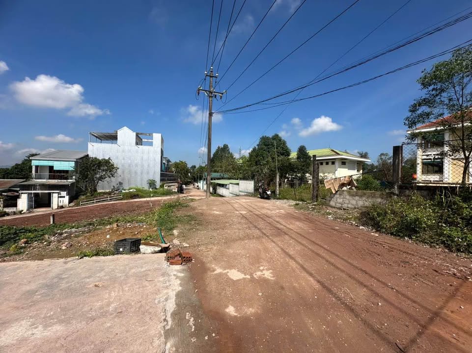 Đất nền Thủy Xuân 114m² giá 2.07 tỷ - Vị trí đẹp, sổ hồng chính chủ!