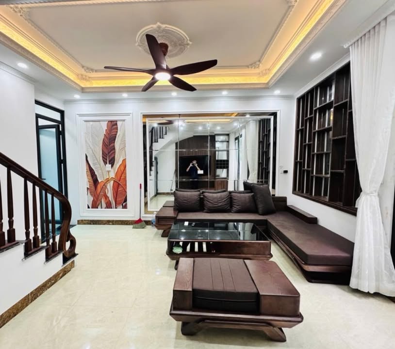 Nhà phố Hoa Bằng Cầu Giấy 40m² giá 10 tỷ - Sẵn sàng vào ở ngay!