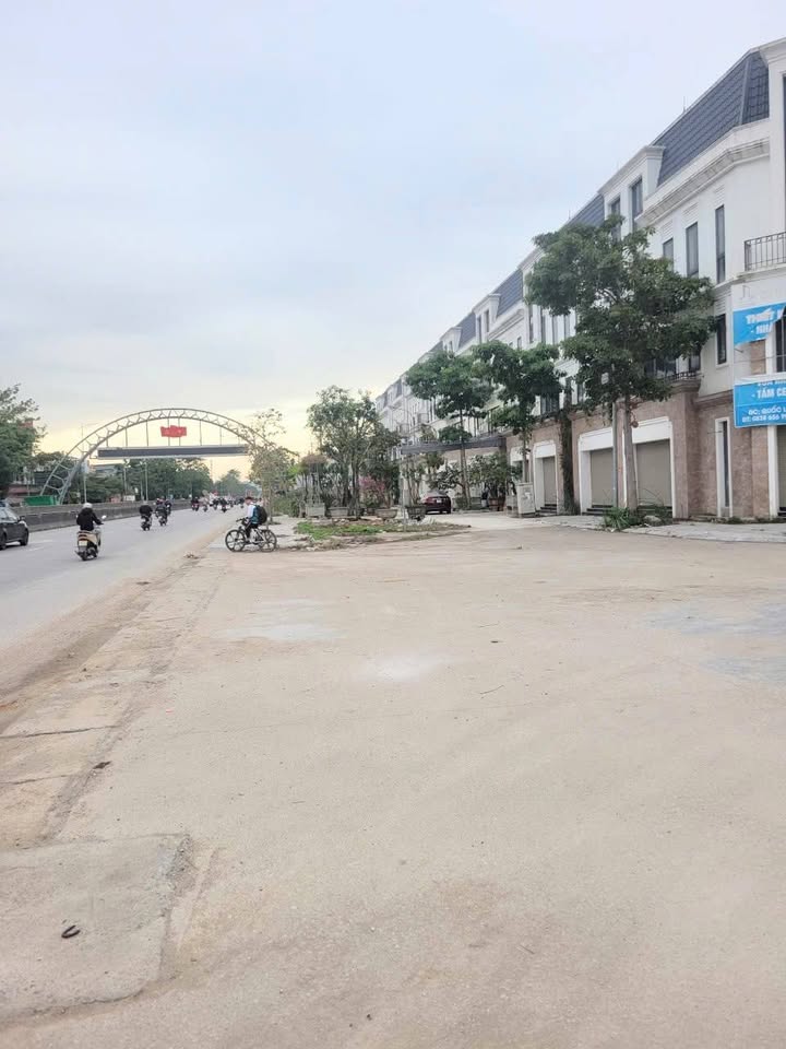 Đất mặt tiền Quốc lộ 1A, Hậu Lộc, 100m² giá 3 tỷ - Đầu tư sinh lời ngay!