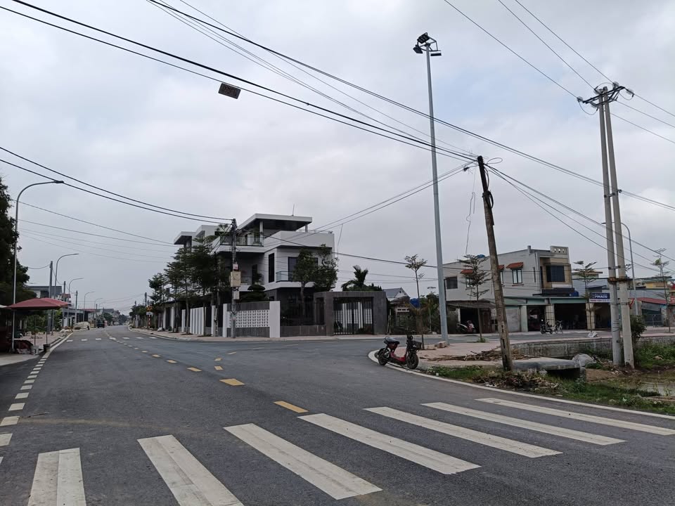 Bán Đất Thổ Cư Hưng Yên 127m² - Sổ Đỏ Riêng, Lô Góc 2 Mặt Tiền