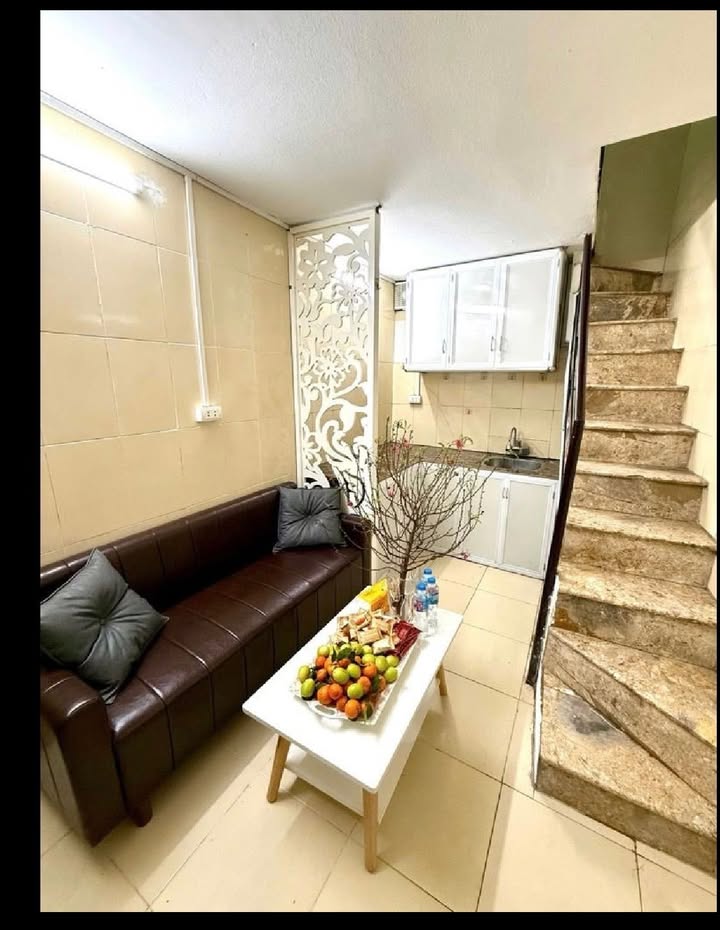 Nhà 5 tầng tại Chợ Khâm Thiên 16m² giá 3 tỷ - Sổ đỏ chính chủ