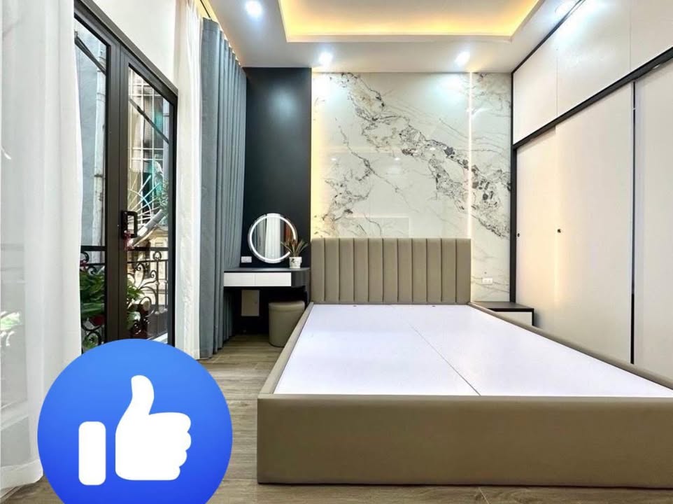 Nhà 50m² 4 Tầng Phố Minh Khai, Hoàng Mai - 9 Tỷ, Sổ Đỏ Chính Chủ