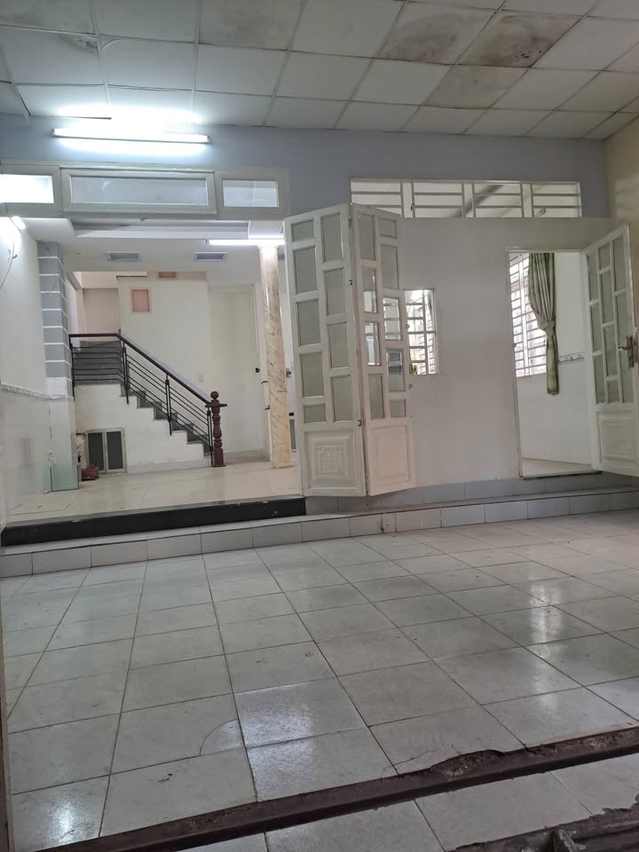 Nhà phố 3 tầng 89m² giá 5.56 tỷ - Đầu tư sinh lời cao tại Quang Trung