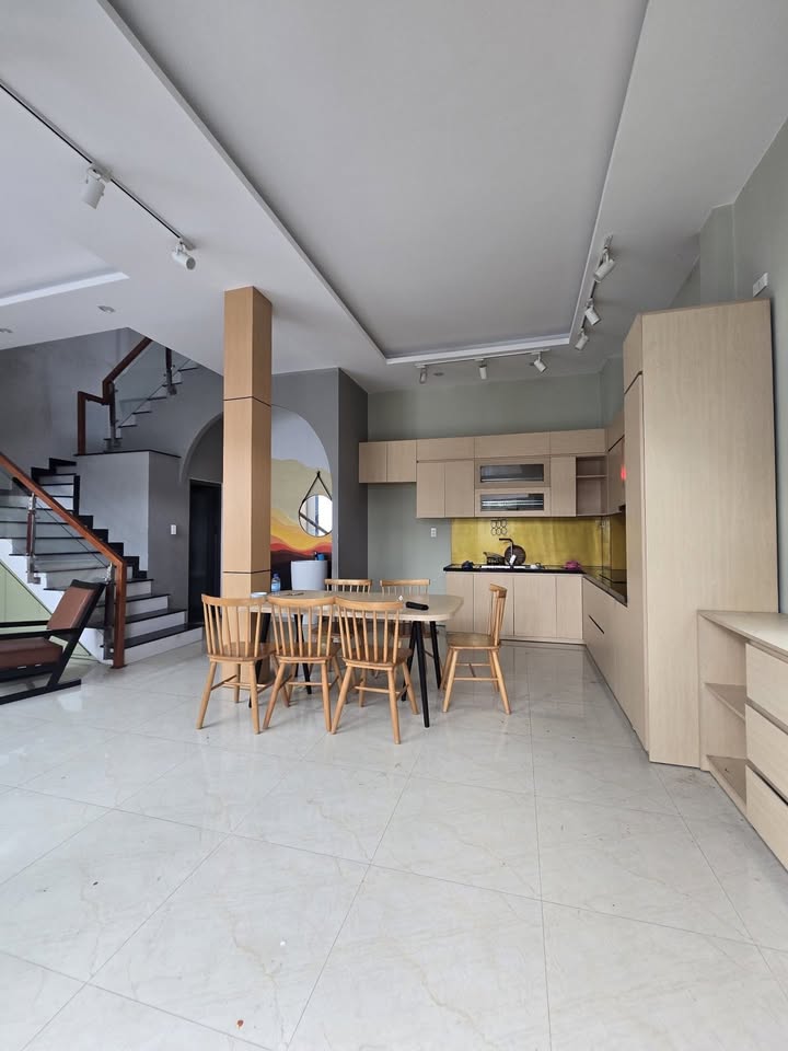 Nhà 3 tầng Hòa Cường Bắc 53m² giá 6 tỷ - Lô góc VIP gần trung tâm