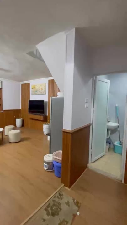 Nhà phố Hàng Bồ 27m² - Sổ đỏ chính chủ, 3 tầng, trung tâm Hoàn Kiếm