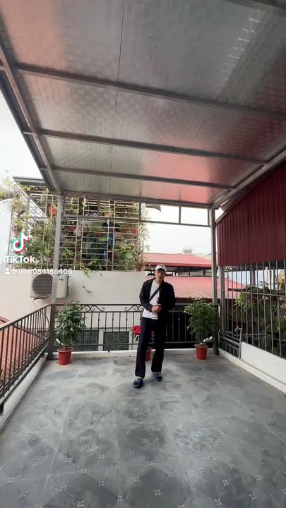 Nhà Phố Thụy Khuê, Tây Hồ 27m² chỉ 7.85 tỷ - Bán gấp, nở hậu đẹp!