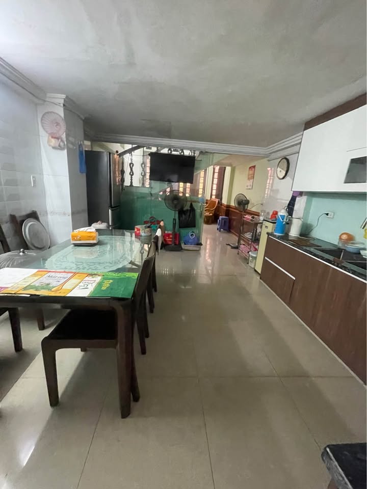 Nhà riêng Hồng Hải Hạ Long 48m² giá 8 tỷ - Thiết kế thoáng mát hợp lý!