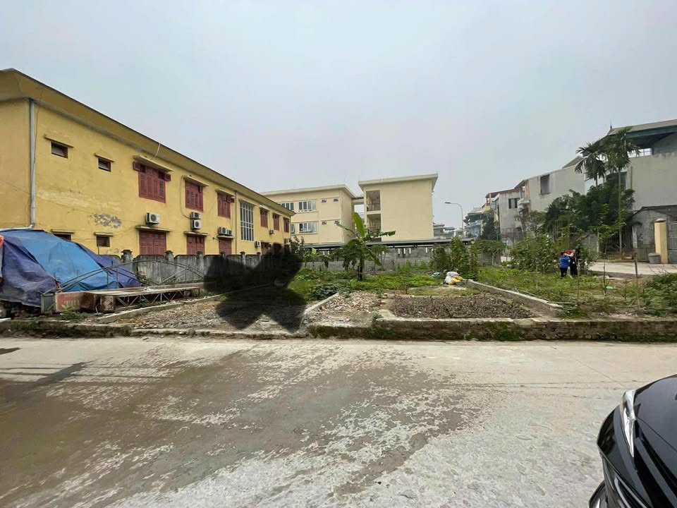 Đất nền 85m² tại thị trấn Xuân Mai - Giá chỉ 3 tỷ, sẵn sàng giao dịch!