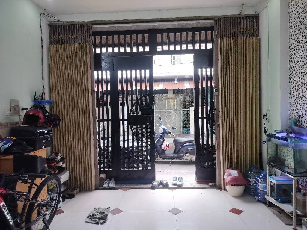 Nhà bán hẻm Hòa Bình, Quận 11, 56m² giá 9.5 tỷ - Sẵn sàng vào ở ngay!