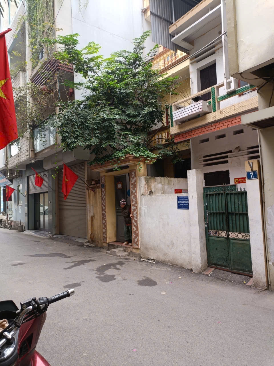 Bán đất tặng nhà 2 tầng 51m² tại Bà Triệu, ngõ rộng 6m - Cơ hội đầu tư tuyệt vời!