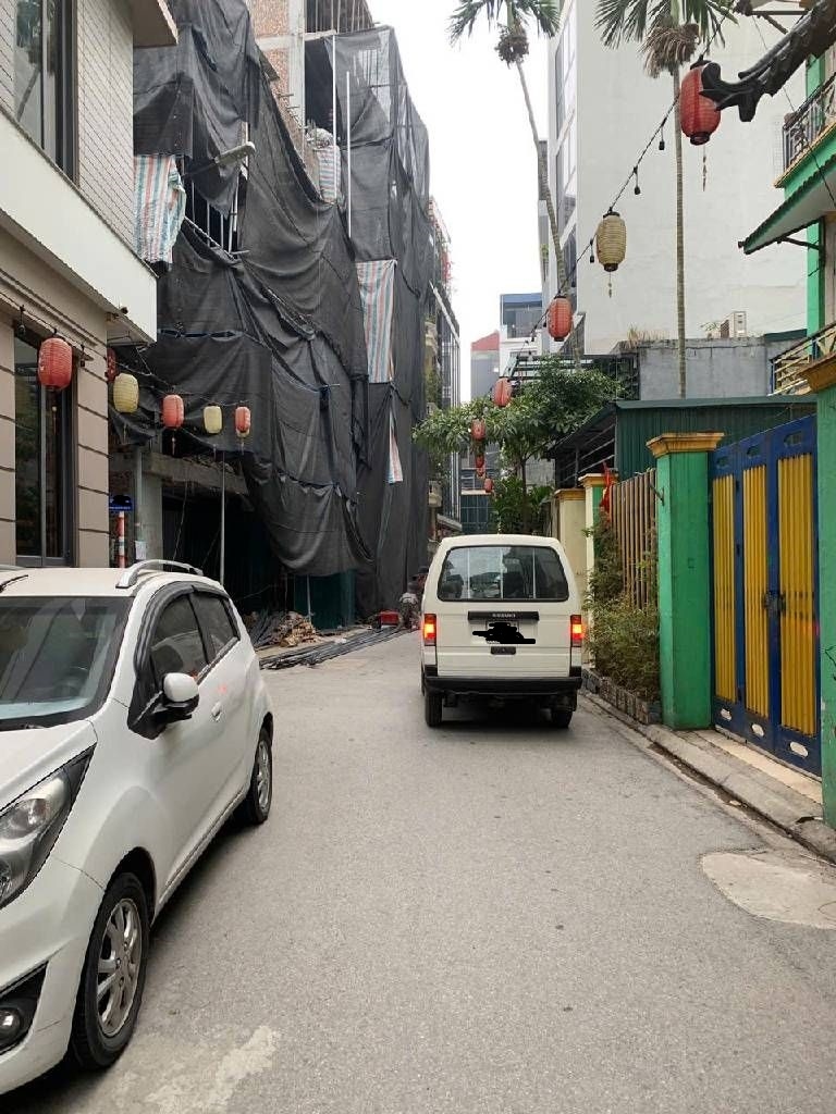 Nhà riêng Nguyễn Văn Cừ Long Biên 65m² 22 tỷ - Ô tô vào tận nhà!