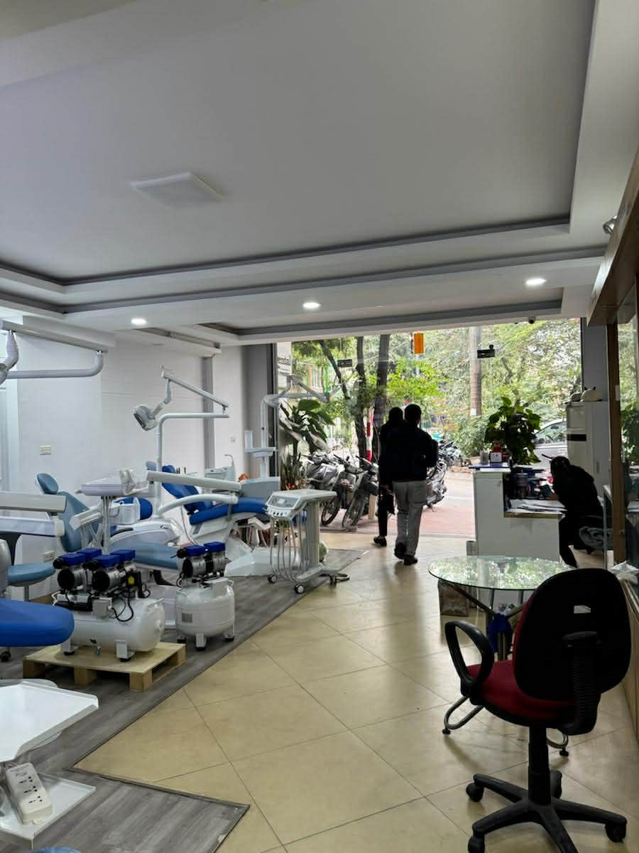 Nhà Phố Phương Mai 64m² 8 Tầng - Mặt Tiền Kinh Doanh View Hồ Đắc Địa